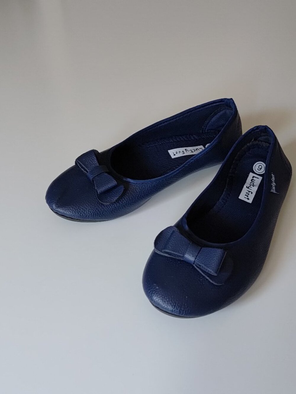 Lucky Feet Flat Women's Size 6 Blue Removable Soles